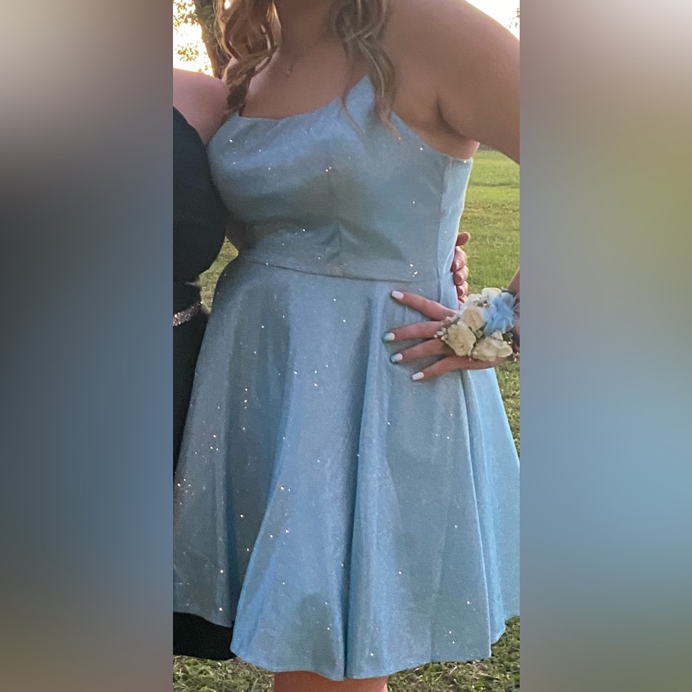 Prom/homecoming dress